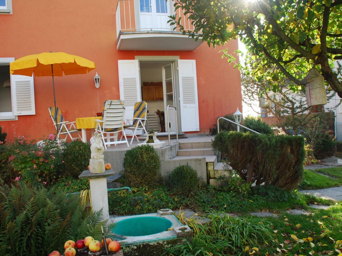 Rotes Haus Ueber Den Weinbergen Daire Konstanz Dış mekan fotoğraf